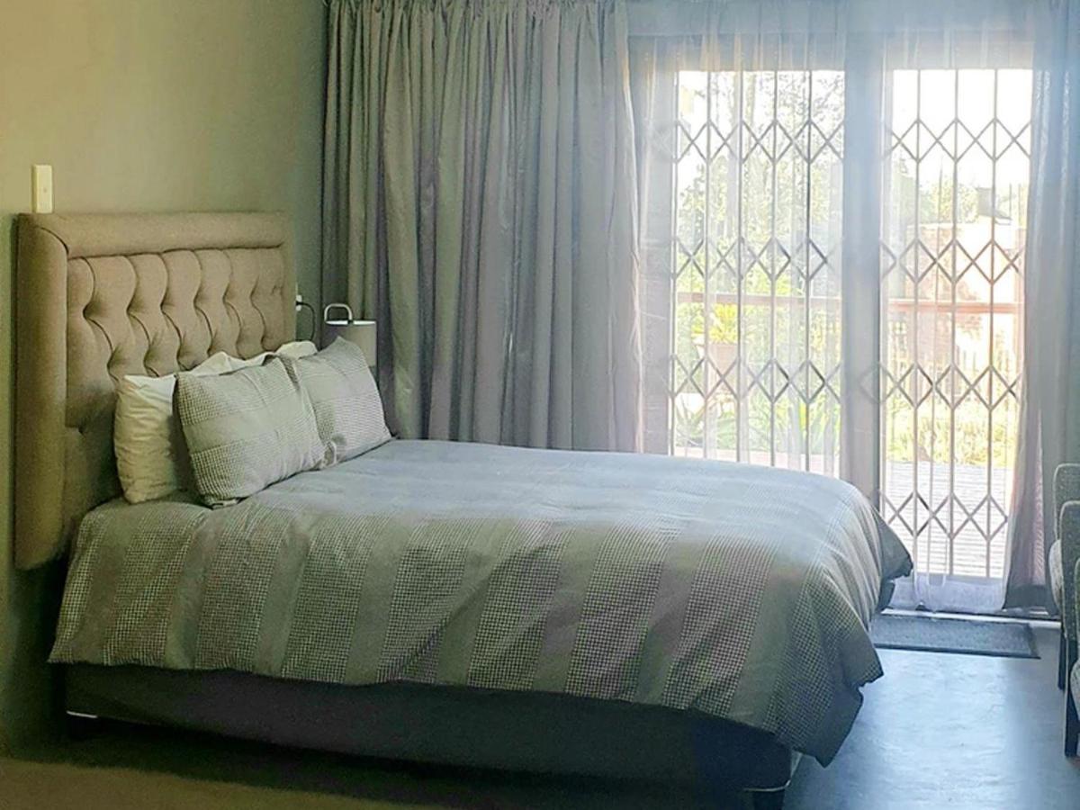 Rand Self-Catering Accommodation Carolina 外观 照片
