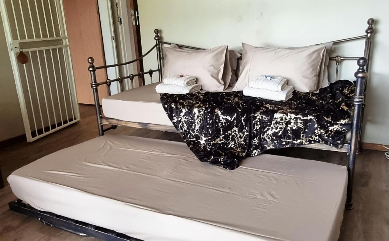 Rand Self-Catering Accommodation Carolina 外观 照片
